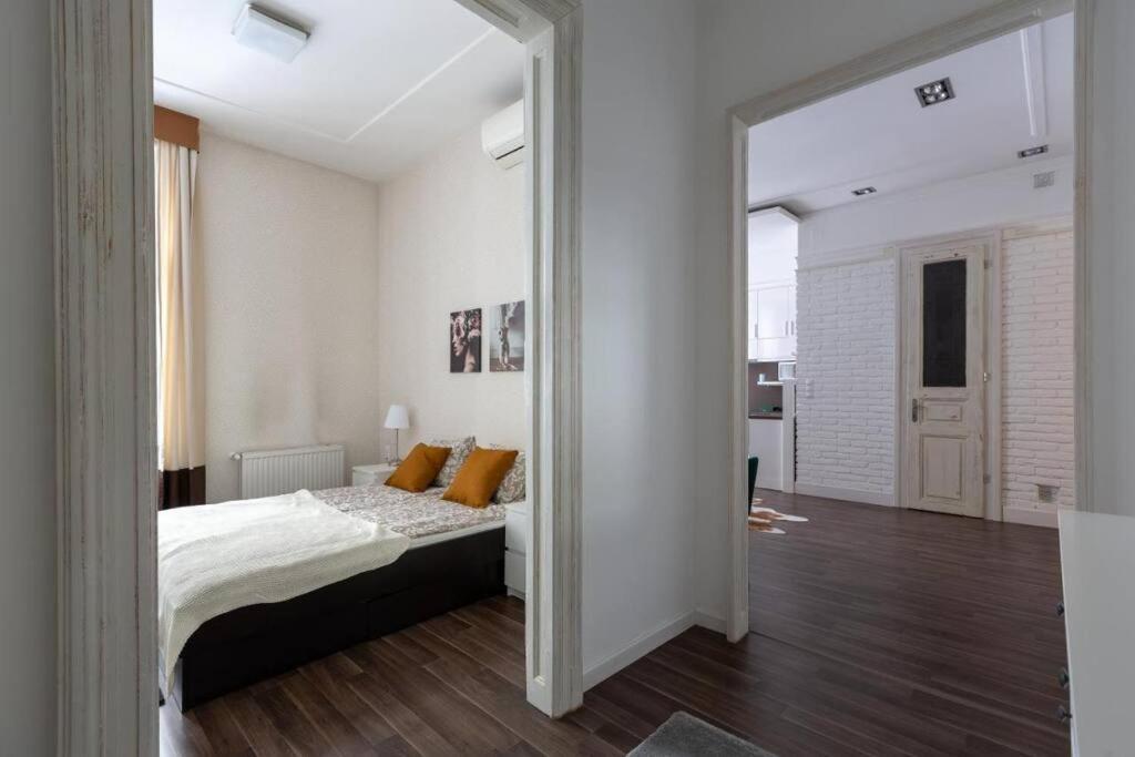 Chic, Captivating Space Near Opera House Lejlighed *