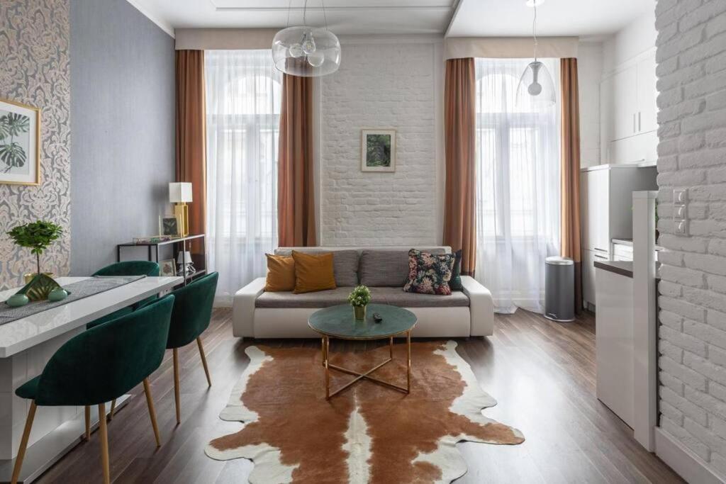 Chic, Captivating Space Near Opera House Lejlighed *